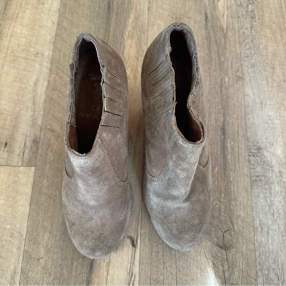 Jeffrey Campbell Yorktown Bootie - Picture 3 of 11